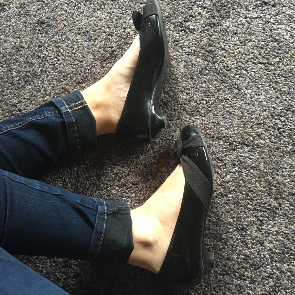 American Eagle Black Bow Kitten Heels - Picture 5 of 7